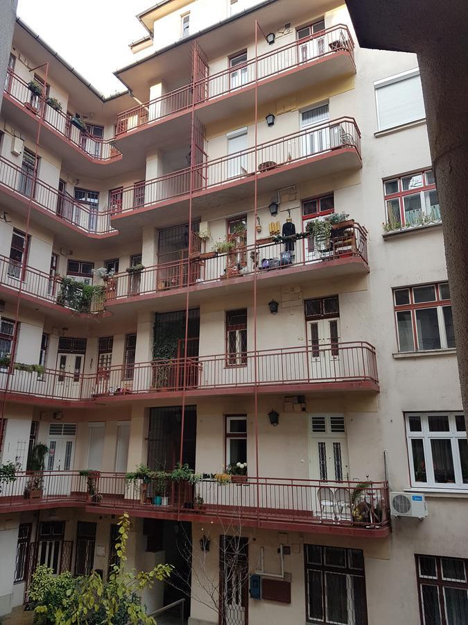 Valentina Guesthouse Budapest Exterior photo