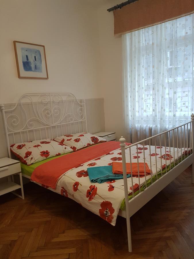 Valentina Guesthouse Budapest Exterior photo